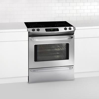  Frigidaire 30-inch Slide-In Electric Range FFES3027LS IMAGE 3