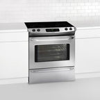  Frigidaire 30-inch Slide-In Electric Range FFES3027LS IMAGE 3