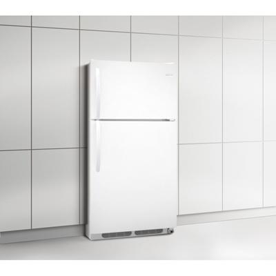 Frigidaire 28-inch, 14.8 cu. ft. Top Freezer Refrigerator FFHT1513LZ IMAGE 3