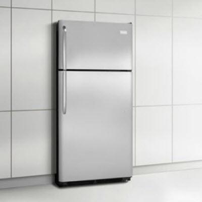  Frigidaire 28-inch, 16.5 cu. ft. Top Freezer Refrigerator FFHT1725PS IMAGE 3
