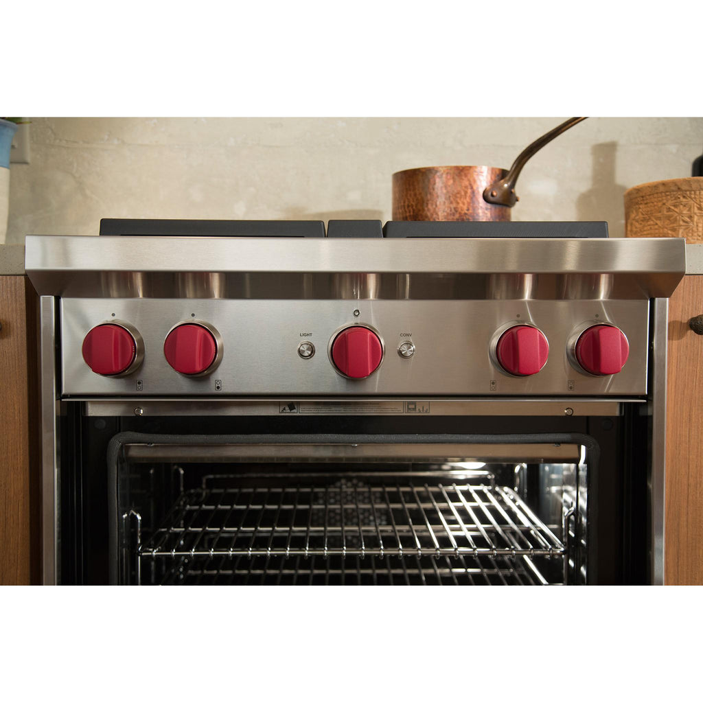  Wolf 30-inch Freestanding Gas Range with Convection GR304 IMAGE 5
