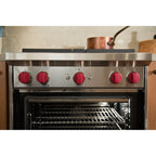  Wolf 30-inch Freestanding Gas Range with Convection GR304 IMAGE 5