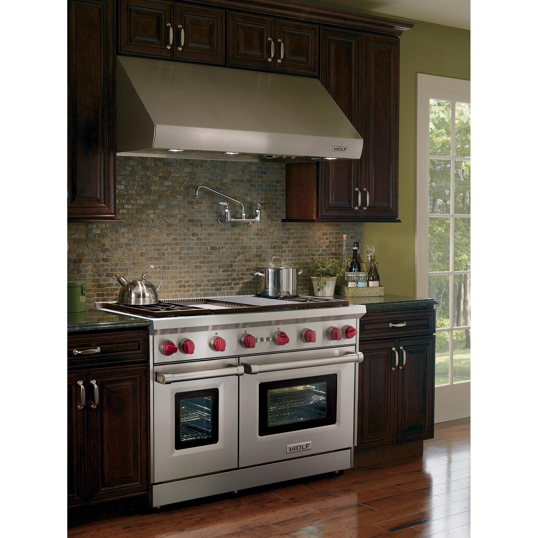  Wolf 48-inch Freestanding Gas Range with Convection GR484CG IMAGE 9