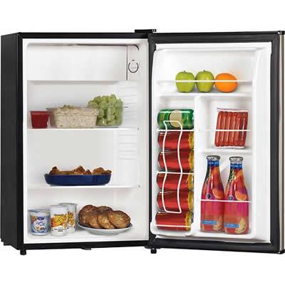  Frigidaire 20-inch, 3.3 cu. ft. Compact Refrigerator BFPH33M4LM IMAGE 2
