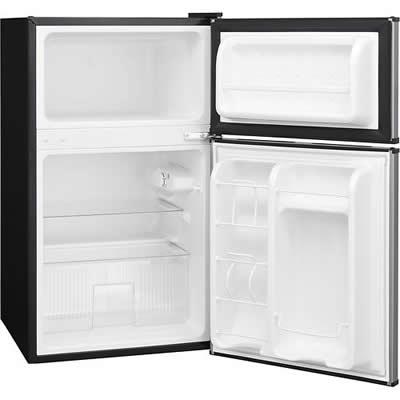  Frigidaire 19-inch, 3.1 cu. ft. Counter-Depth Compact Refrigerator FFPS31B2QM IMAGE 3