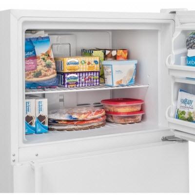 Frigidaire 30-inch, 20.3 cu. ft. Top Freezer Refrigerator FFHT2021QW IMAGE 7