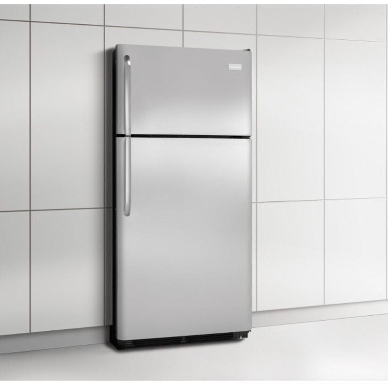  Frigidaire 30-inch, 18 cu. ft. Top Freezer Refrigerator FFHT1821QS IMAGE 3