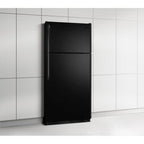  Frigidaire 30-inch, 18 cu. ft. Top Freezer Refrigerator FFTR1831QE IMAGE 3