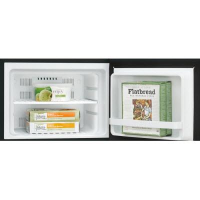  Frigidaire 22-inch, 4.5 cu. ft. Compact Refrigerator FFPS4533QM IMAGE 8