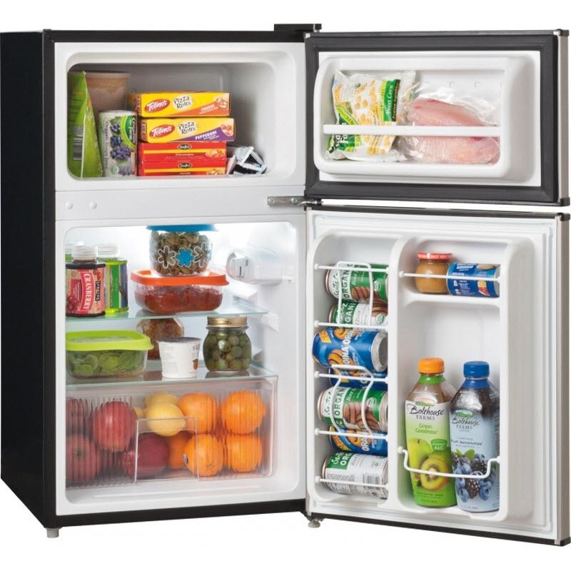  Frigidaire 19-inch, 3.1 cu. ft. Compact Refrigerator FFPS3122QM IMAGE 3