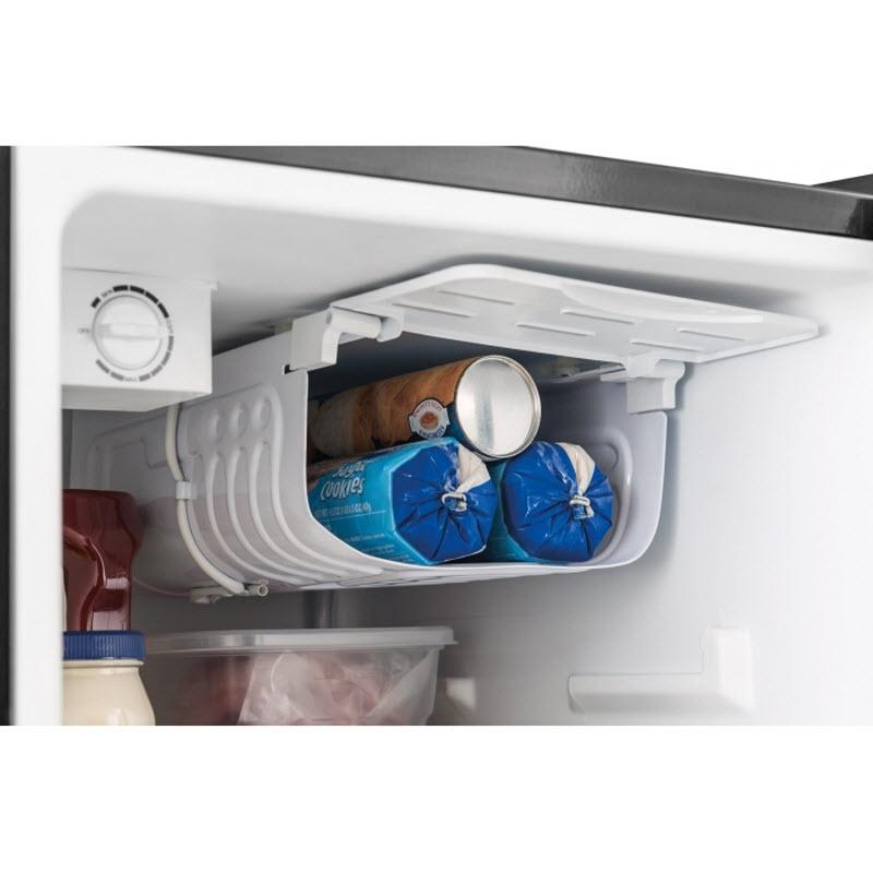  Frigidaire 18-inch, 2.4 cu. ft. Compact Refrigerator FFPE2411QB IMAGE 8