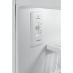 Frigidaire 30-inch, 20.5 cu. ft. Top Freezer Refrigerator FFHI2131QS IMAGE 6