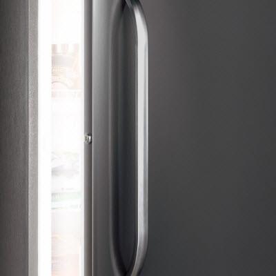  Frigidaire 16.6 cu. ft. Upright Freezer FFFH17F4QT IMAGE 6