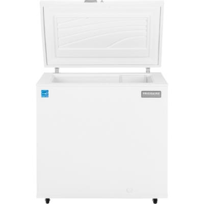  Frigidaire 7.4 cu. ft. Chest Freezer FCCS071QW IMAGE 3