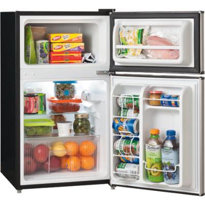  Frigidaire 19-inch, 3.1 cu. ft. Compact Refrigerator FFPS31C2QM IMAGE 3