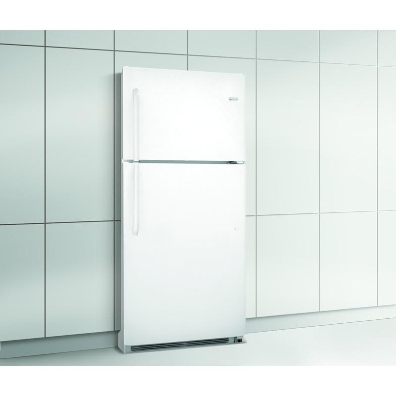  Frigidaire 30-inch, 20.6 cu. ft. Top Freezer Refrigerator FFHT2031QP IMAGE 2
