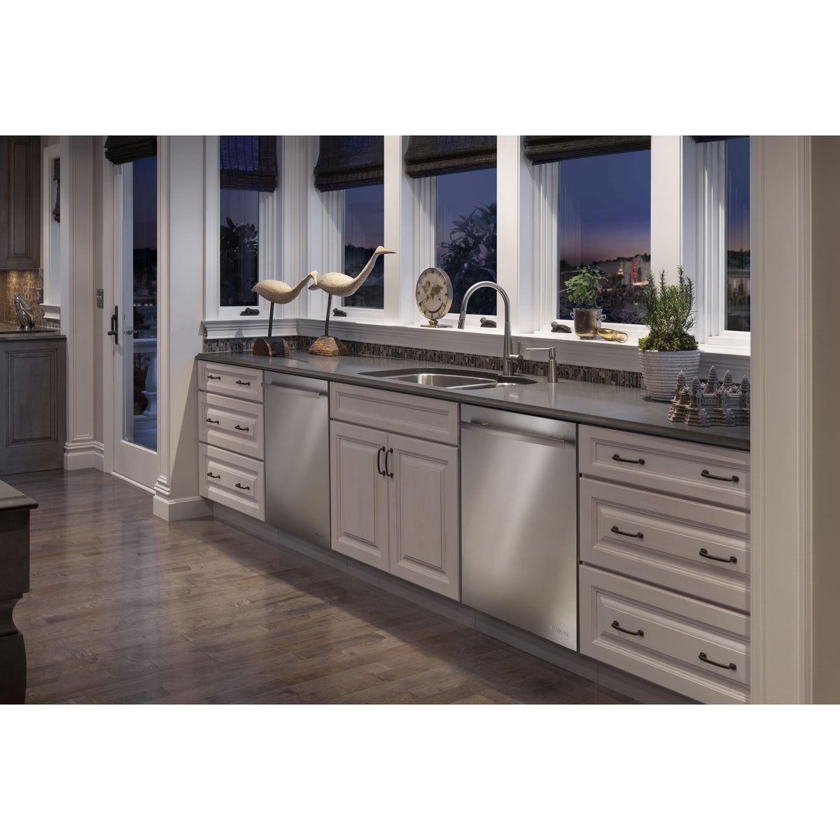  JennAir Built-In Dishwasher JDB9200CWX IMAGE 4