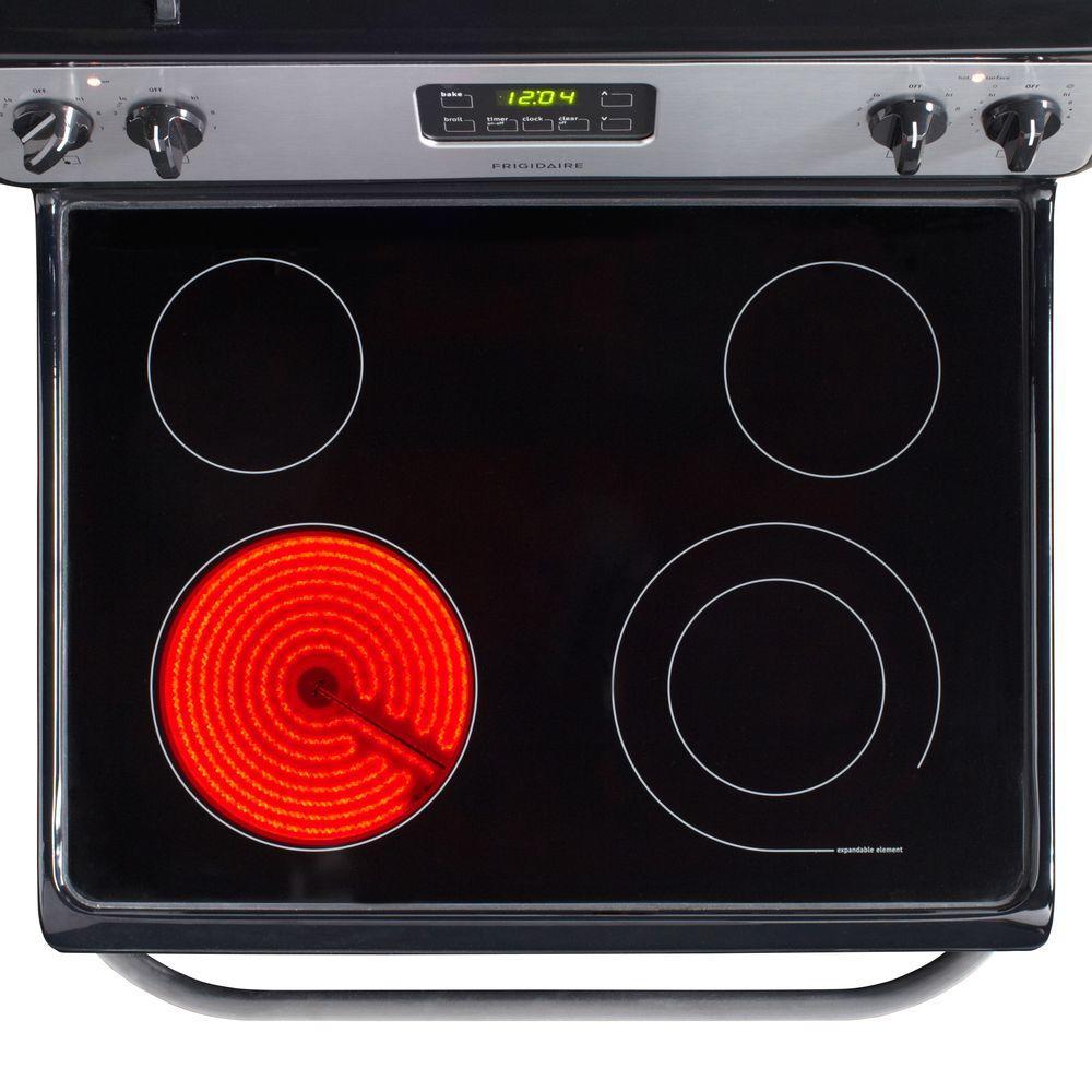  Frigidaire 30-inch Freestanding Electric Range CFEF3043LS IMAGE 5