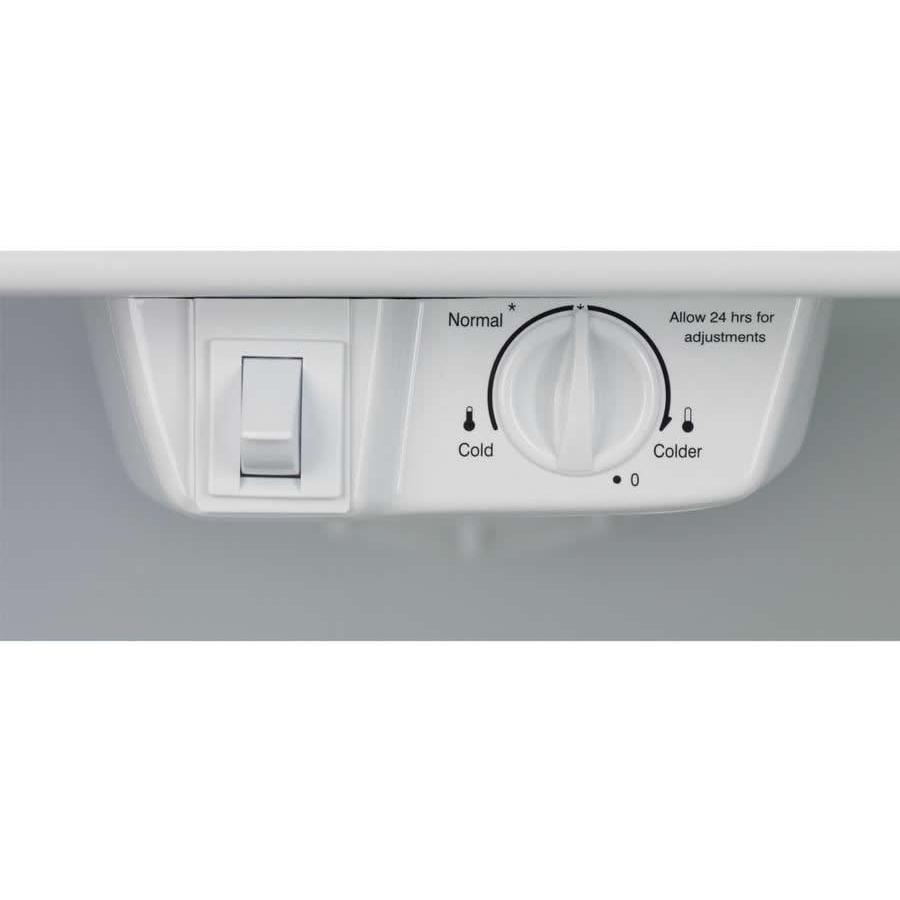  Frigidaire 30-inch, 18.3 cu. ft. Free-Standing Top Freezer Refrigerator LFHT1817LR-B IMAGE 6