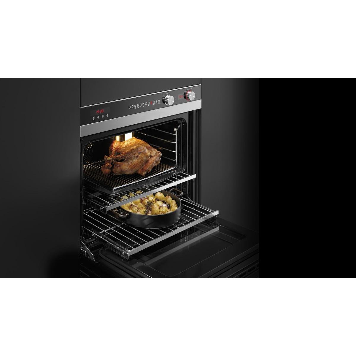  Fisher & Paykel 30-inch, 4.1 cu. ft. Built-in Single Wall Oven with AeroTech™ Technology OB30SDEPX3 IMAGE 3