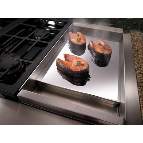  JennAir 48-inch Freestanding Gas Range with MultiMode® Convection System JLRP548WP IMAGE 2