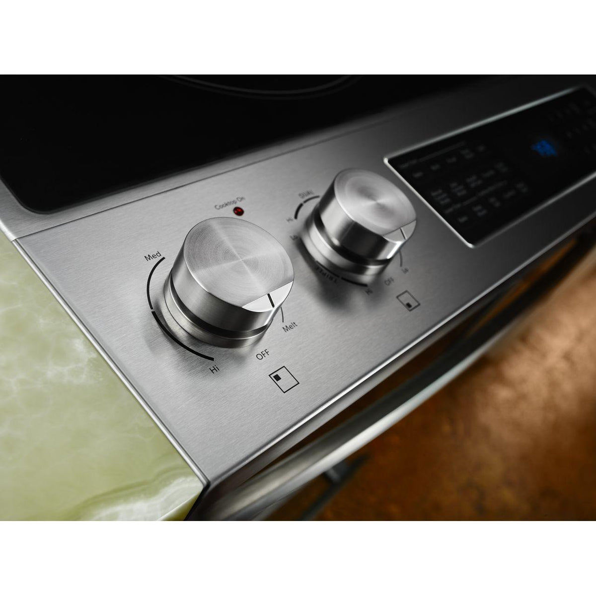  JennAir 30-inch Slide-in Electric Range with Aqualift® Self Cleaning Technology JES1450FS IMAGE 3