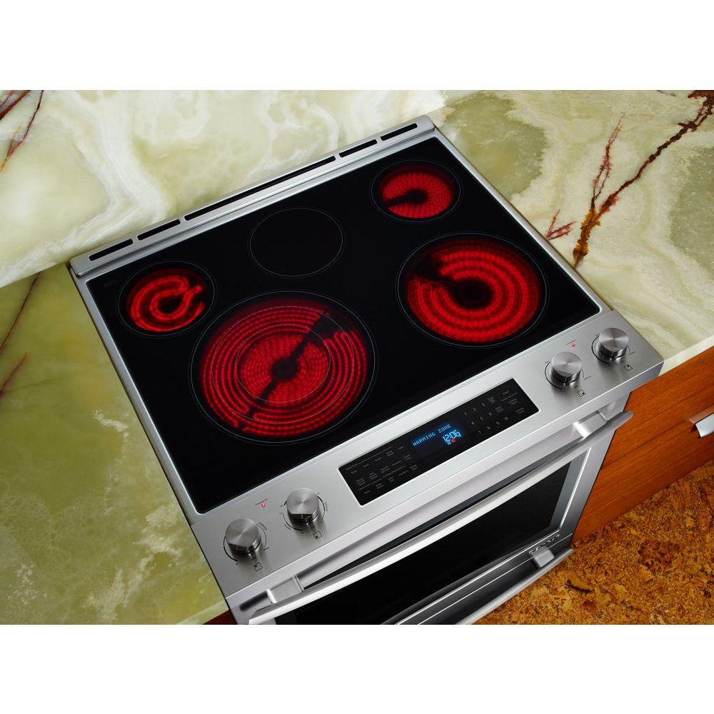  JennAir 30-inch Slide-in Electric Range with Triple-Choice™ Element JES1450CFS IMAGE 3