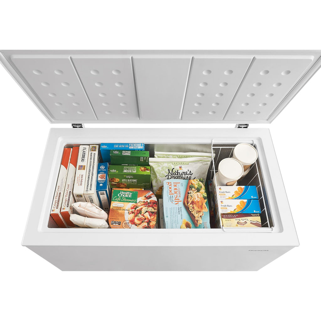  Frigidaire 7.0 cu.ft. Chest Freezer FFFC07M1TW IMAGE 11