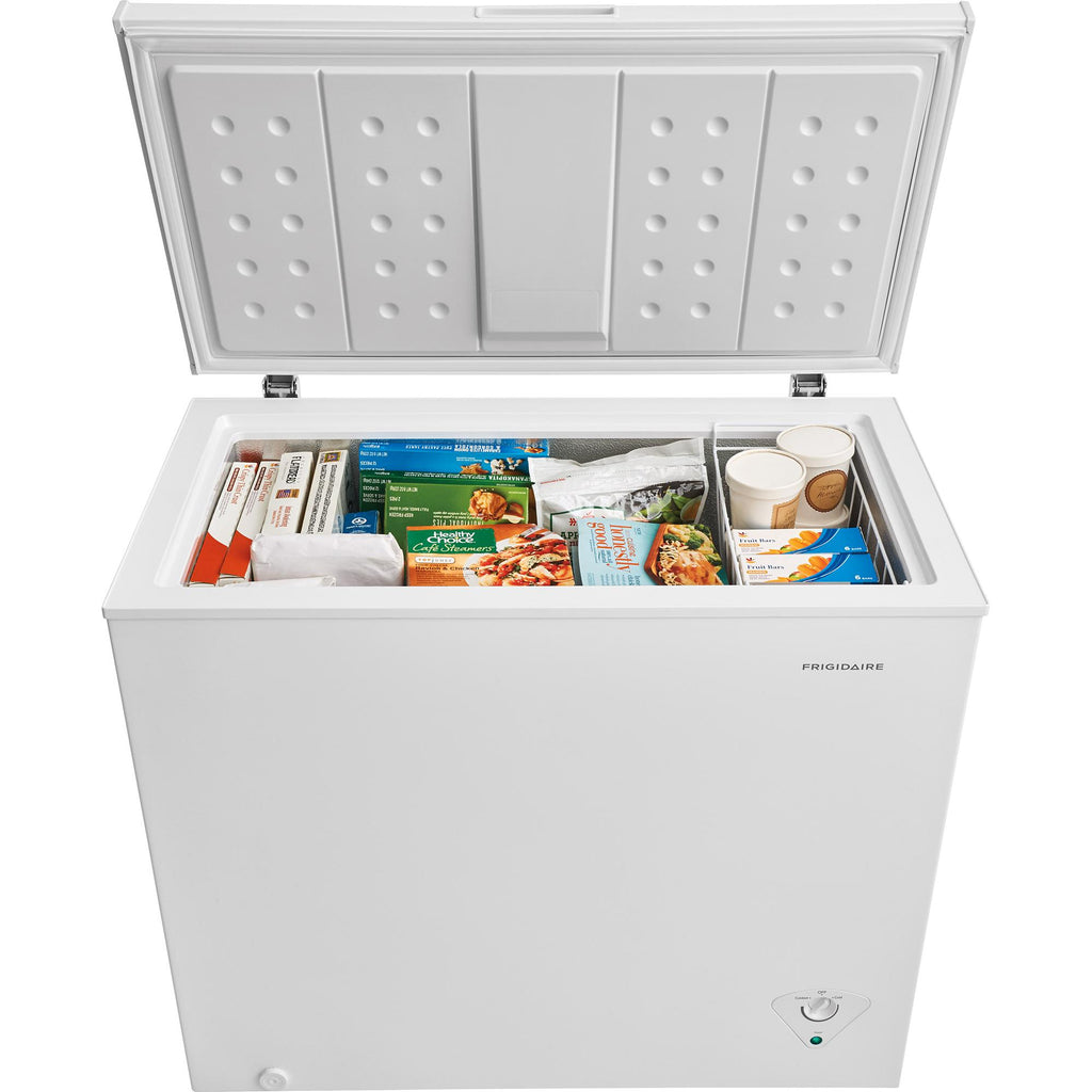  Frigidaire 7.0 cu.ft. Chest Freezer FFFC07M1TW IMAGE 9