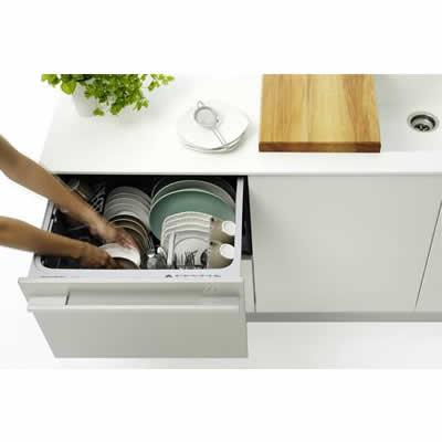  Fisher & Paykel Built-In Dishwasher DD24SDFX6v2 IMAGE 2