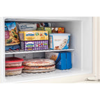  Frigidaire 28-inch, 16.3 cu.ft. Freestanding Top Freezer Refrigerator with Store-More™ Humidity-Controlled Crisper Drawers FFHT1614TQ IMAGE 7
