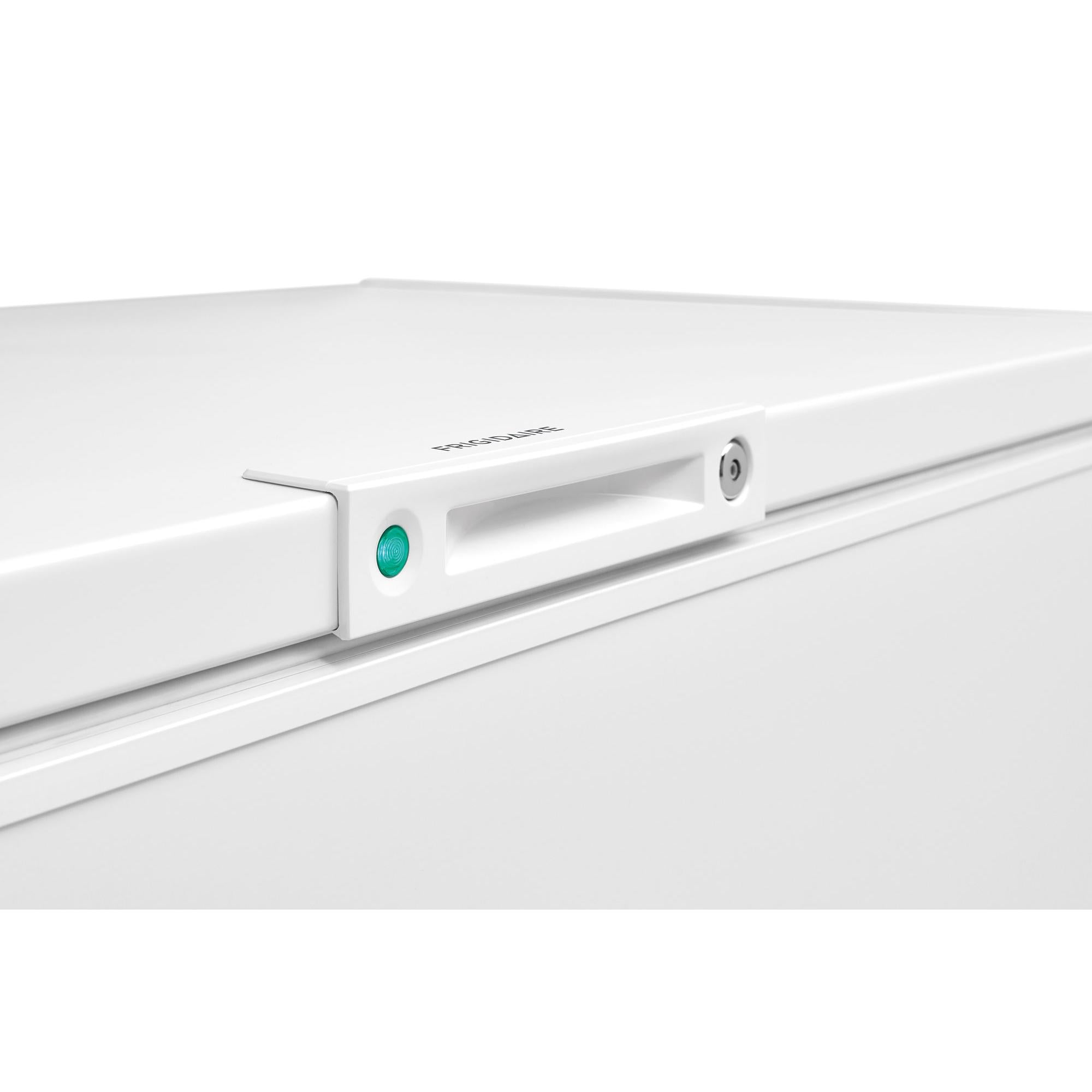  Frigidaire 12.8 cu. ft. Chest freezer FFFC13M4TW IMAGE 5