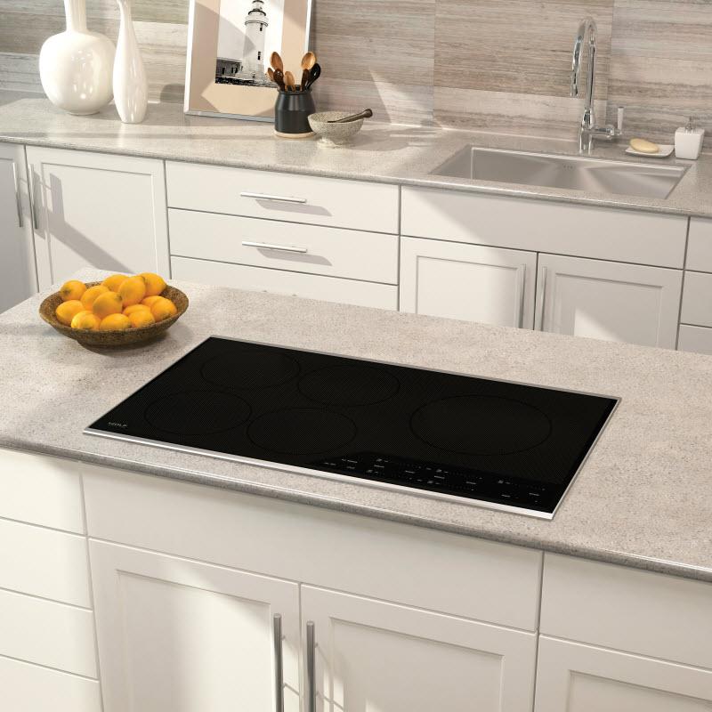  Wolf 36-inch Built-In Induction Cooktop CI365TF/S IMAGE 3