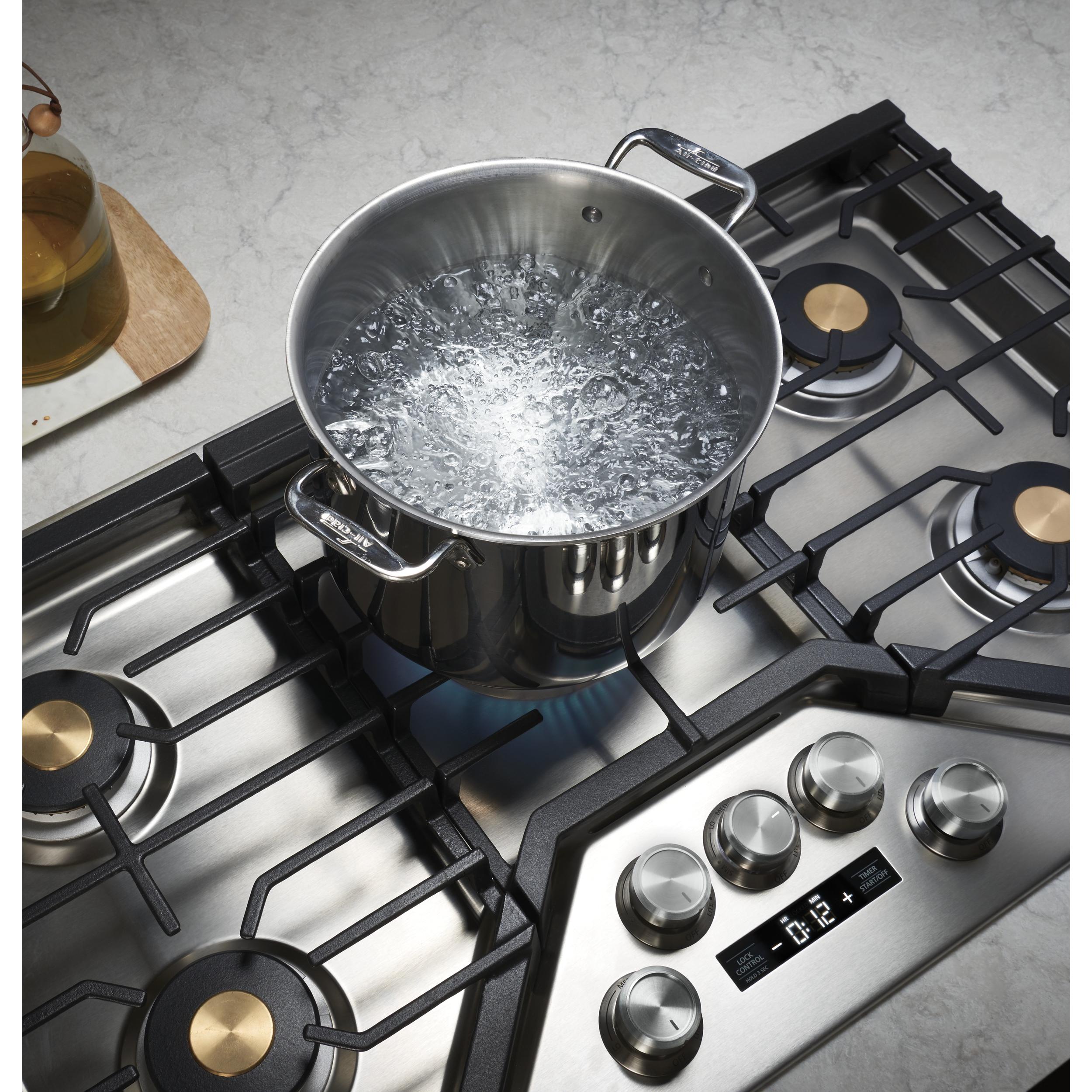  Monogram 36-inch Built-In Gas Cooktop ZGU36ESLSS IMAGE 12