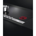  Fisher & Paykel 36-inch Built-In Electric Cooktop CE365DBX1 N IMAGE 3