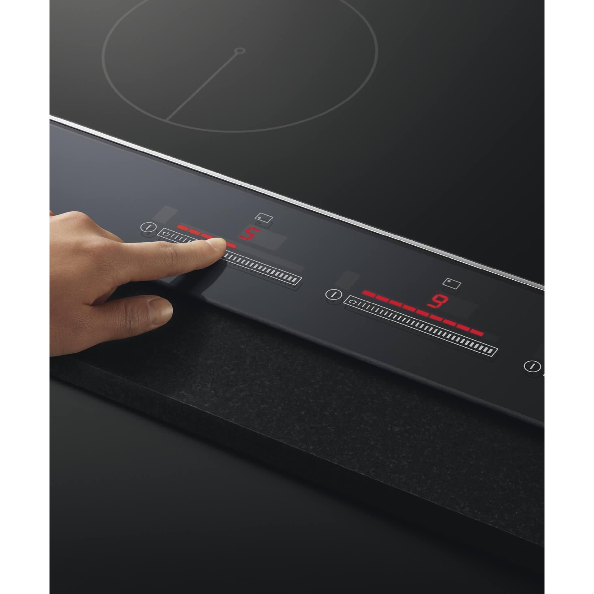  Fisher & Paykel 36-inch Built-in Induction Cooktop CI365DTB2 N IMAGE 2