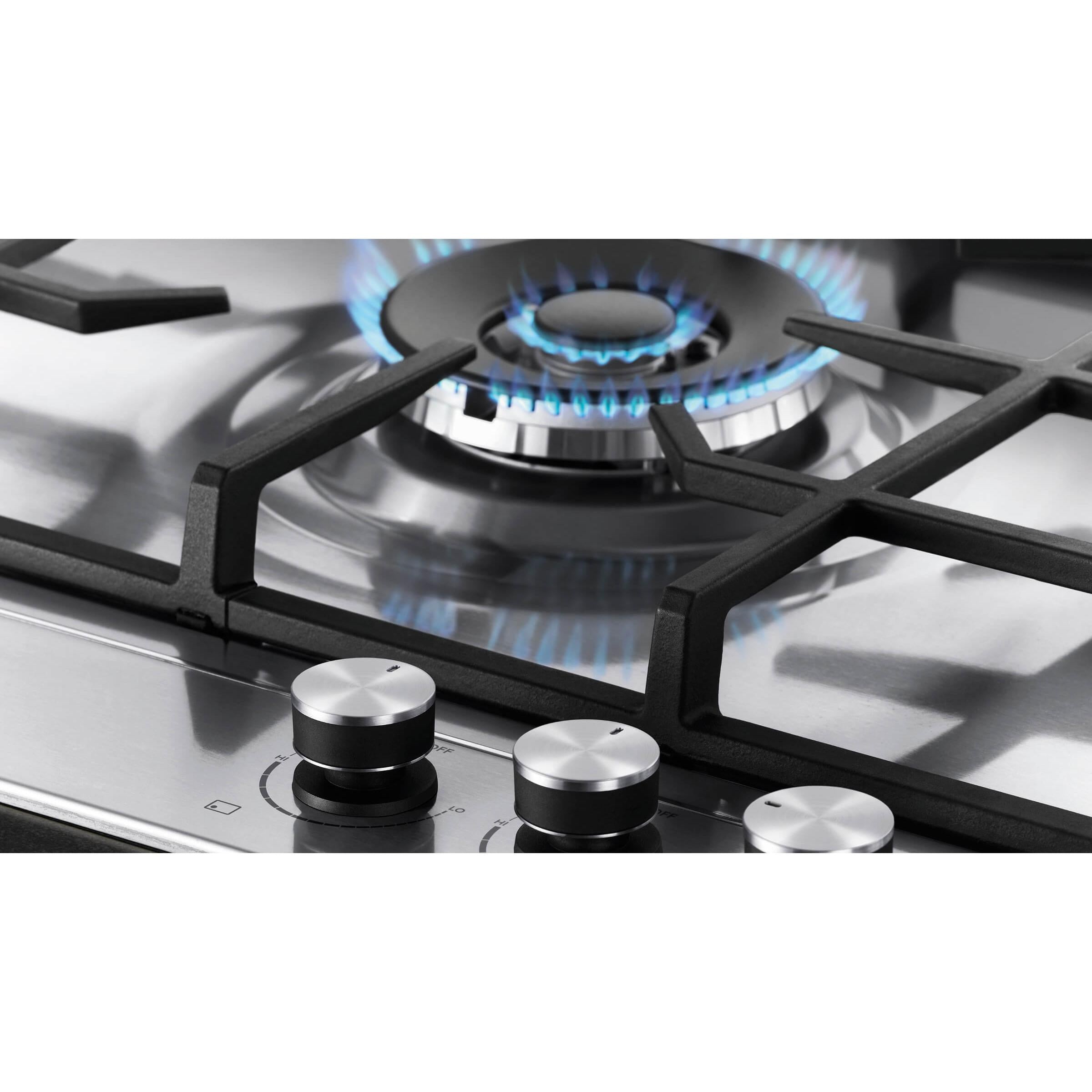  Fisher & Paykel 30-inch Built-in Gas Cooktop with Innovalve™ Technology CG305DLPX1 N IMAGE 3