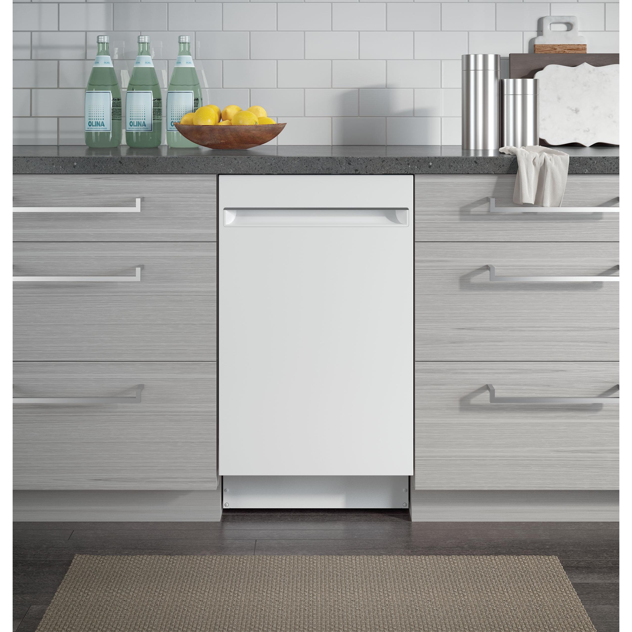  GE Profile 18-inch Built-in Dishwasher PDT145SGLWW IMAGE 6