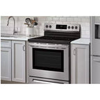  Frigidaire 30-inch Freestanding Electric Range with SpaceWise® Expandable Elements CFEF3054US IMAGE 4