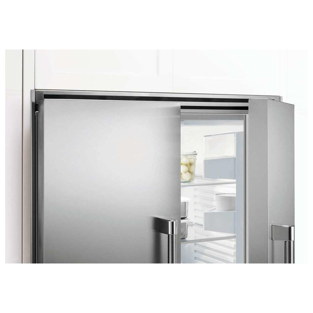  Fisher & Paykel 36-inch, 20.1 cu.ft. Freestanding French 3-Door Refrigerator with ActiveSmart™ Technology RF201ACJSX1 N IMAGE 3