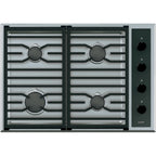  Wolf 30-inch Built-in Gas Cooktop CG304T/S/LP IMAGE 1