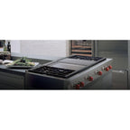  Wolf 48-inch Built-in Gas Rangetop with Infrared Charbroiler and Infrared Griddle SRT484CG IMAGE 3