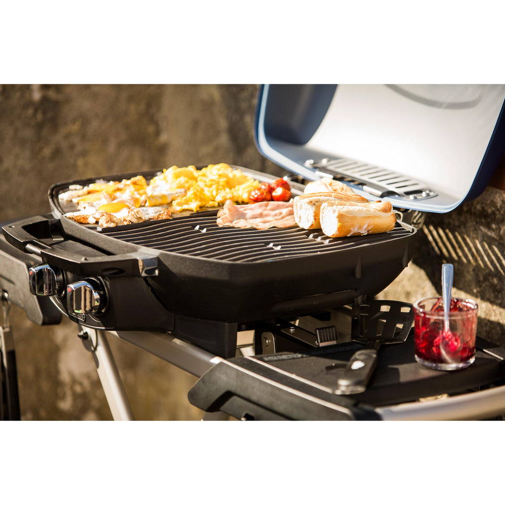  Napoleon TravelQ™ 285X Portable Gas Grill TQ285X-RD-1-A IMAGE 5