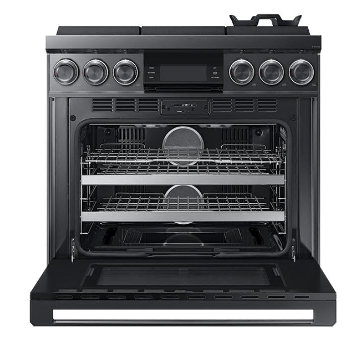  Dacor 36-inch Freestanding Gas Range with Convection Technology DOP36M96GLM/DA IMAGE 3