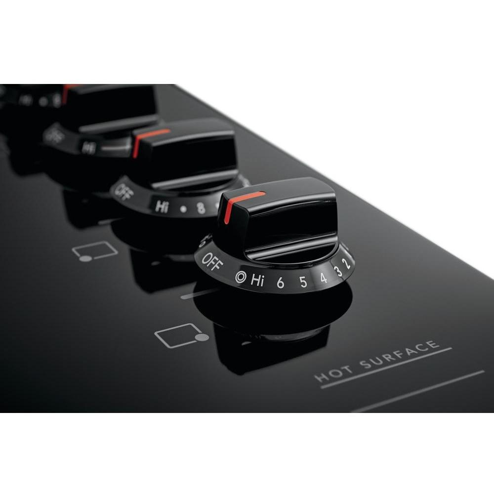  Frigidaire 36-inch Built-in Electric Cooktop with SpaceWise® Expandable Element FFEC3625US IMAGE 2