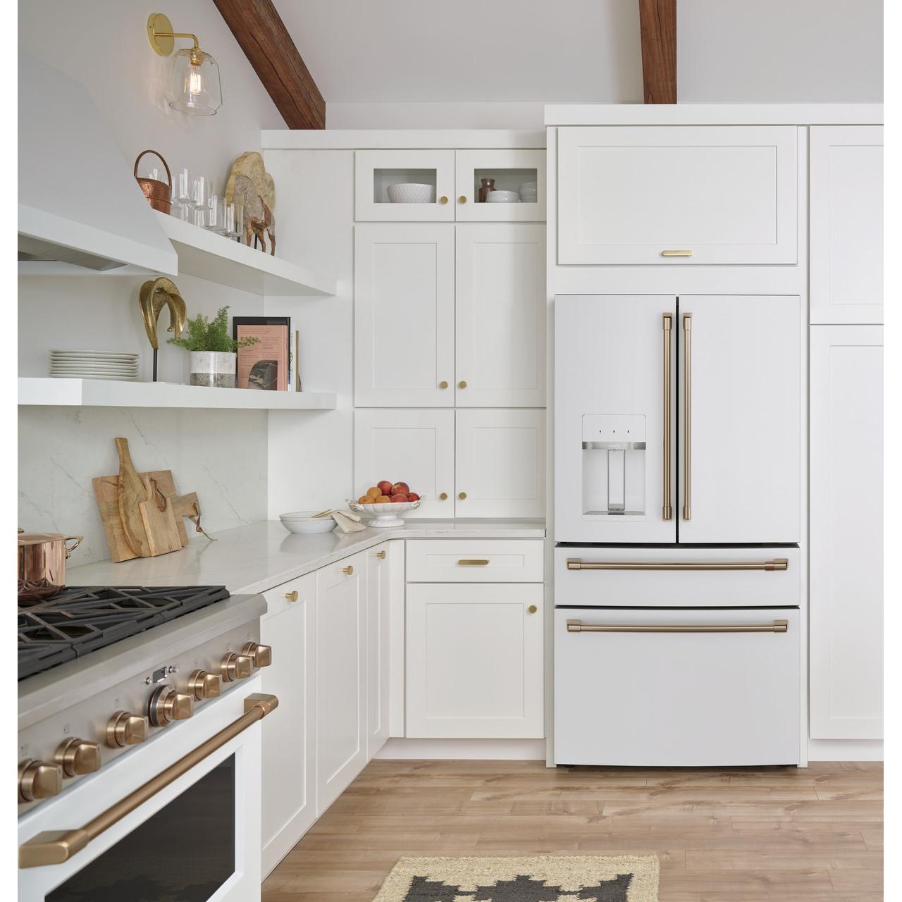  Café 36-inch 27.6 cu. ft. French 4-Door Refrigerator CVE28DP4NW2 IMAGE 15