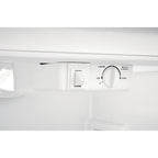  Frigidaire 30-inch, 20.4 cu.ft. Freestanding Top Freezer Refrigerator with SpillSafe® Shelves FFHT2033VP IMAGE 6
