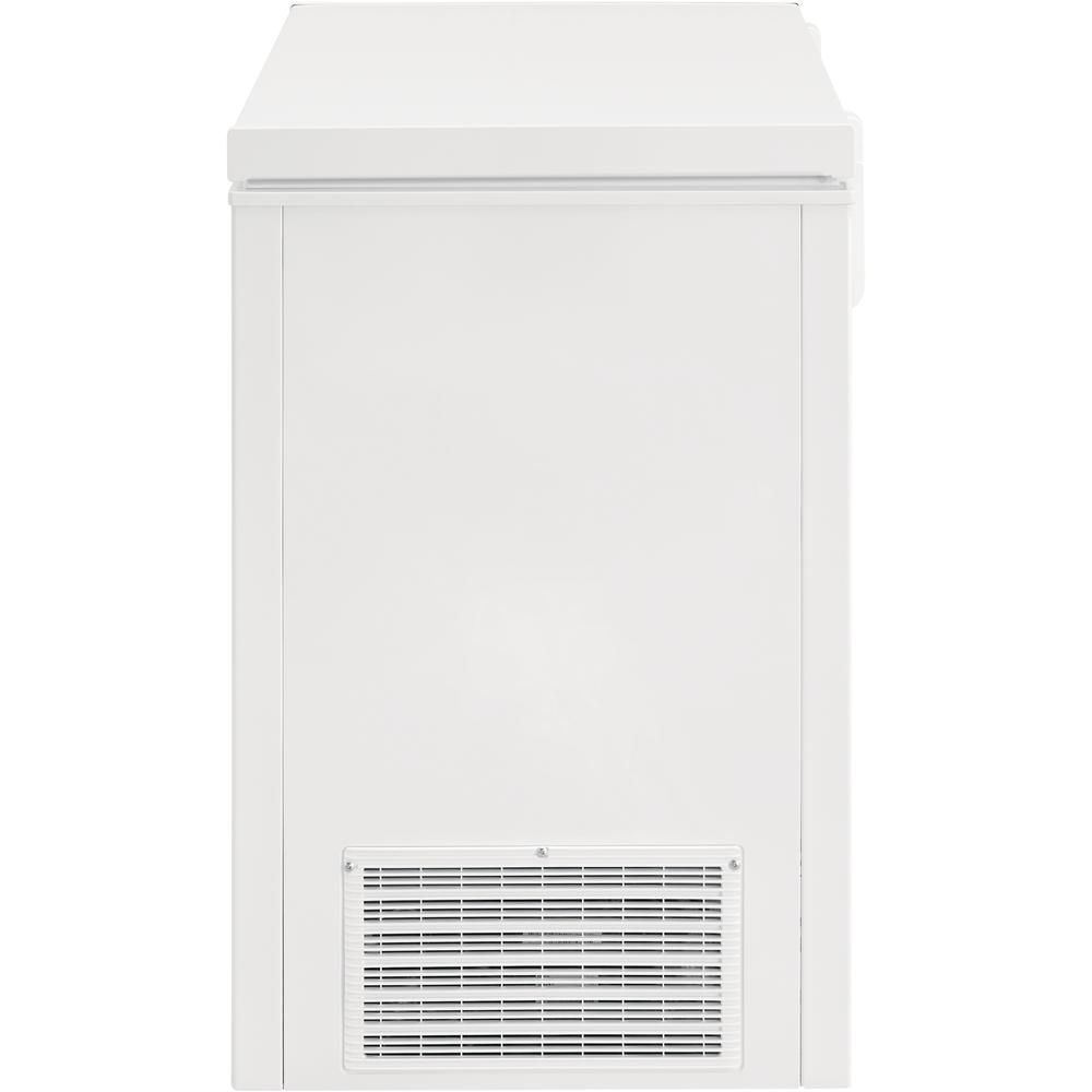  Frigidaire 7 cu.ft. Chest Freezer with Adjustable Temperature Control FFCS0722AW IMAGE 14