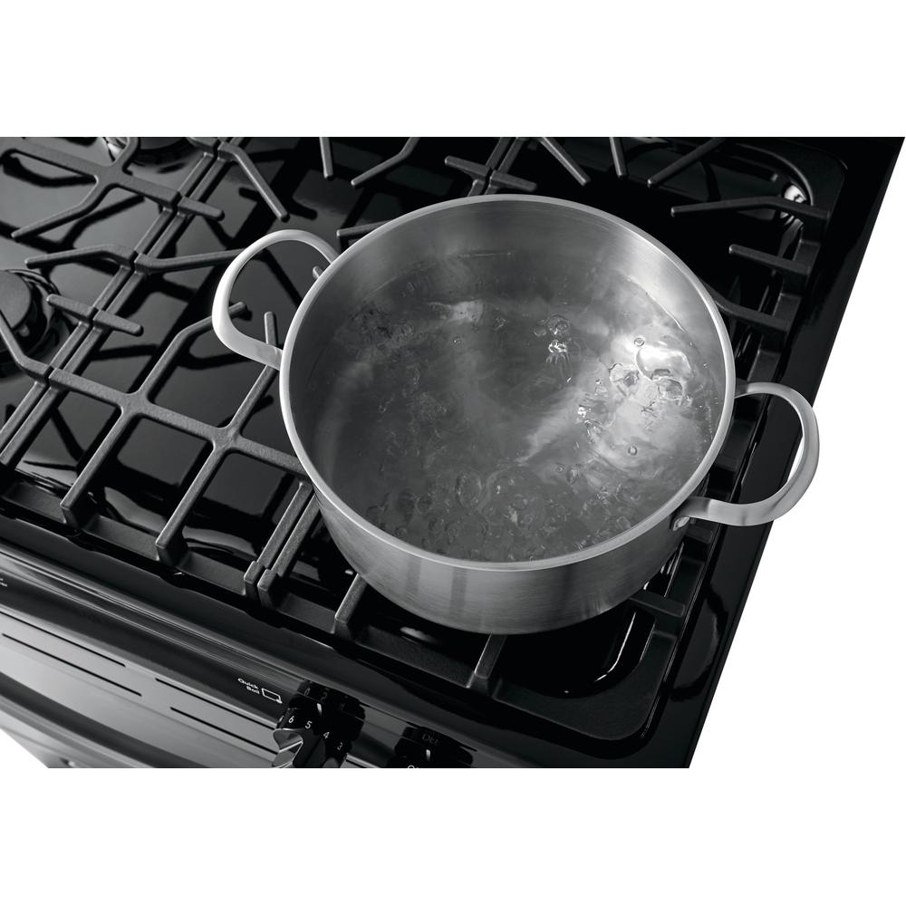  Frigidaire 30-inch Freestanding Gas Range with Even Baking Technology FCRG3051AS IMAGE 5