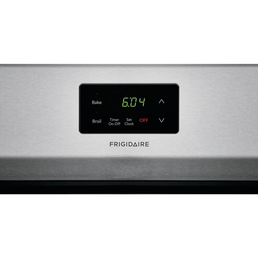  Frigidaire 30-inch Freestanding Gas Range with Even Baking Technology FCRG3052AS IMAGE 4